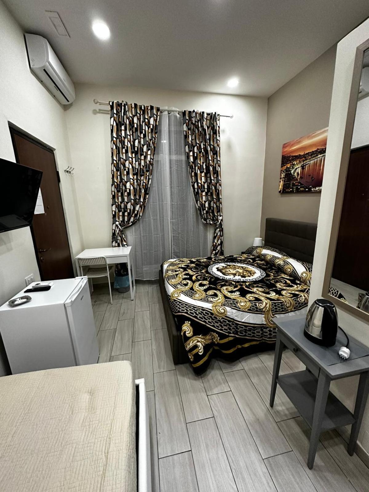 B&B Spaccanapoli A Due Passi Da Via Tribunali Exteriér fotografie